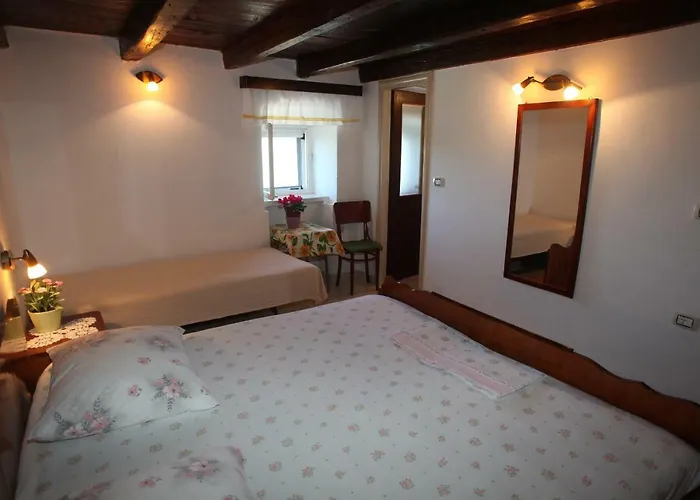 Lily 3* Vrana (Ceres)